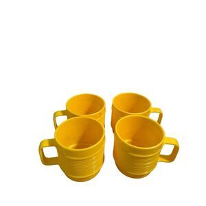 Rubbermaid yellow coffee x 4 vintage